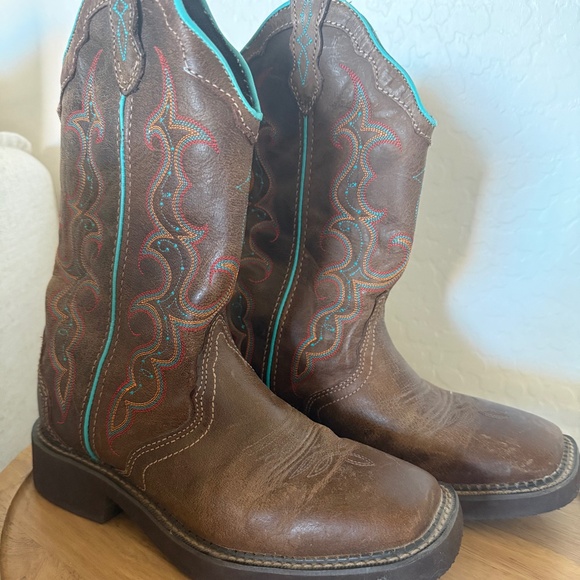 Justin Women's Leather Square Toe Boots - Picture 1 of 5